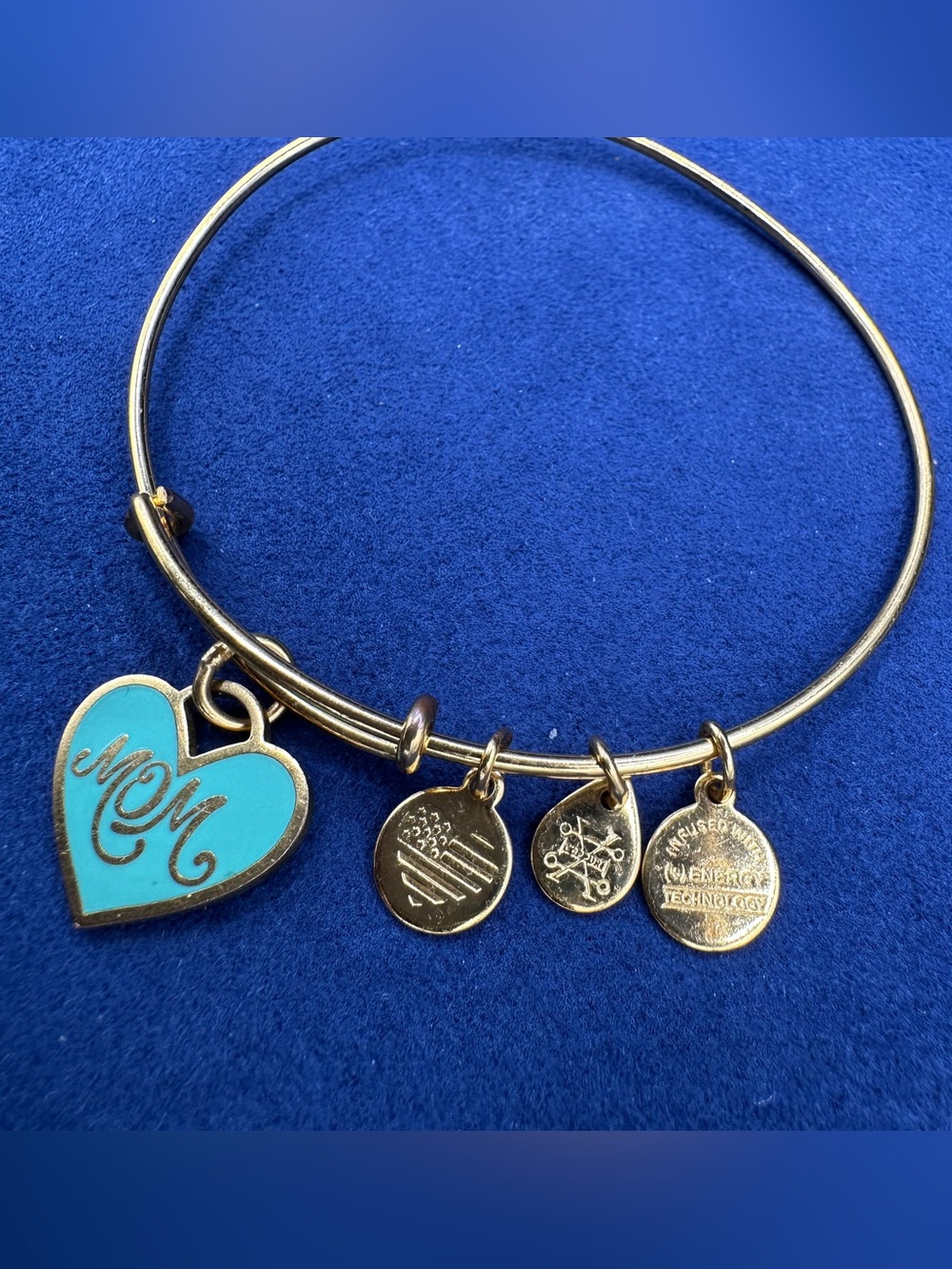 Alex and Ani Gold Tone Teal Enamel Mom Heart Charm Expandable Bangle Bracelet